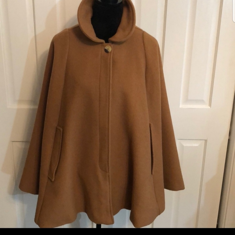Wool cape